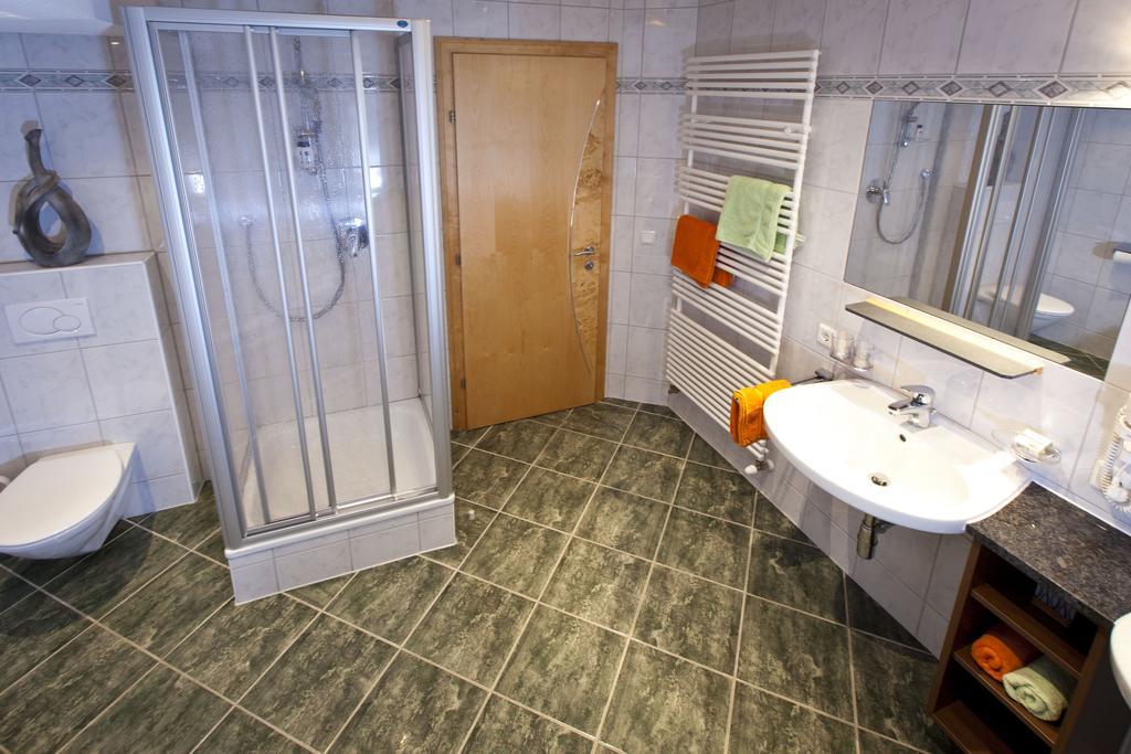 Apart Alpen Royal Nauders Quarto foto